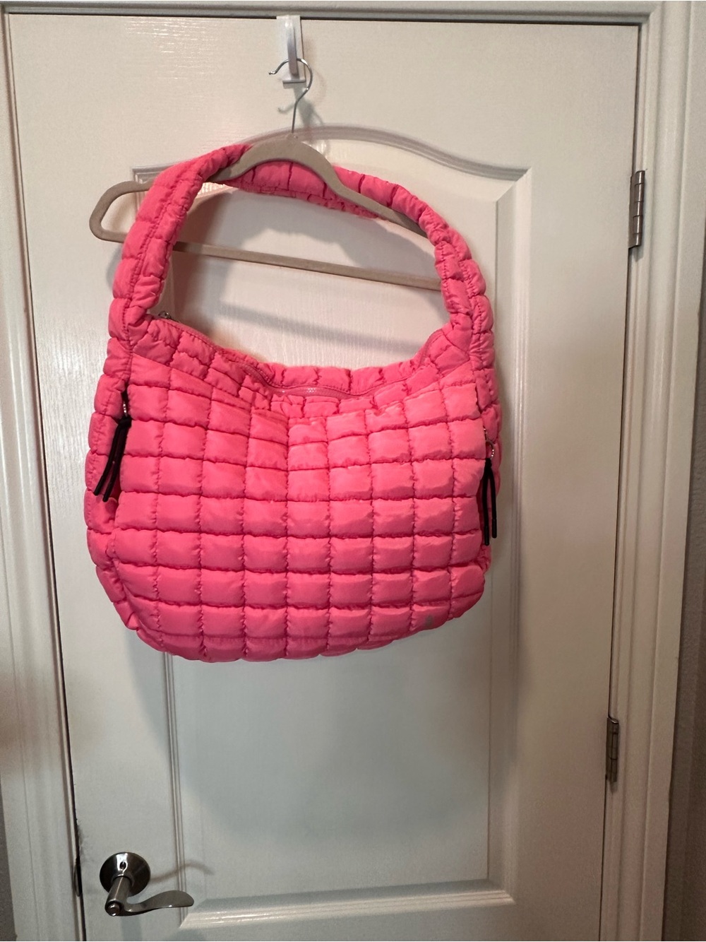 Free People Movement Quilted Carryall Bag NWOT Bubblegum